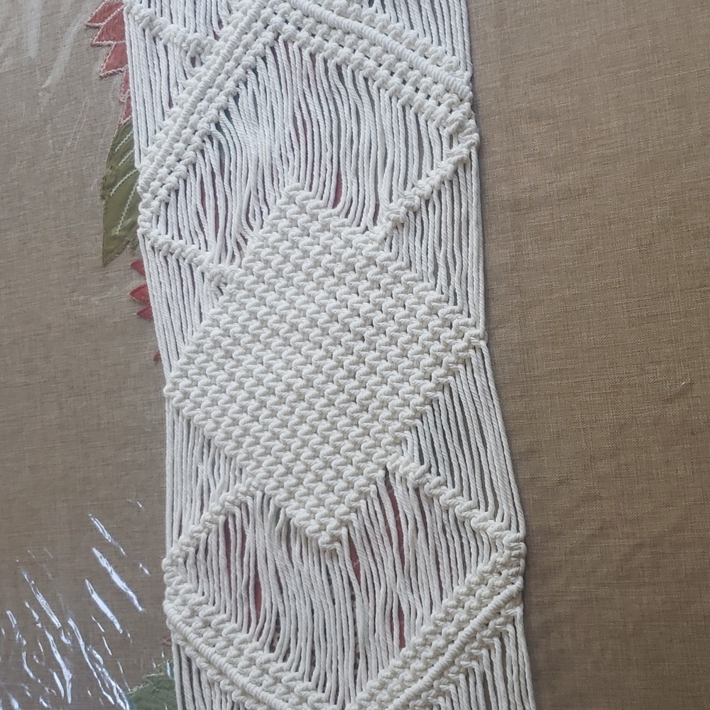 Macramé Boho White Runner Table New - Picture 2 of 6